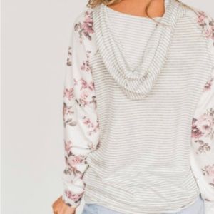 Plus size floral sleeve stripped hoodie